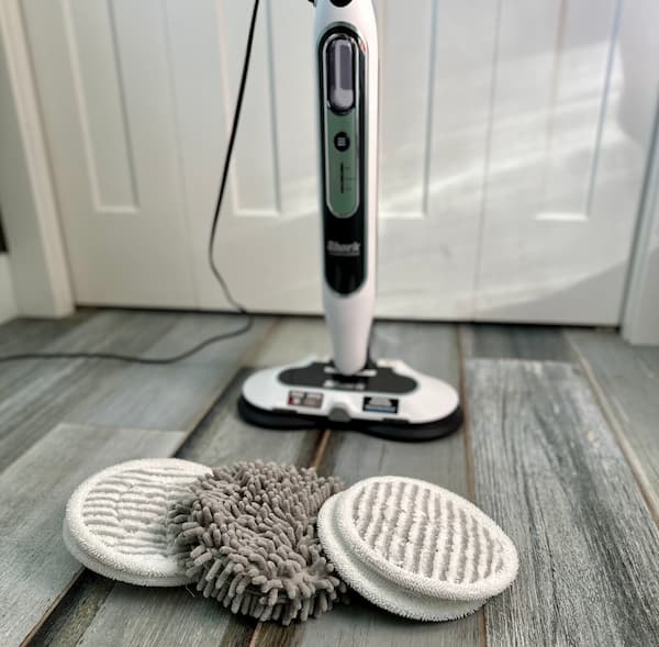 Shark Steam & Scrub Mop with Steam Blaster and 6 Pads