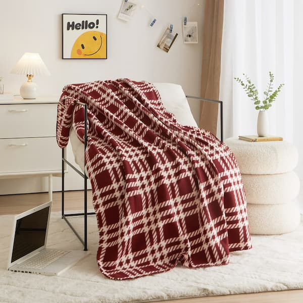 Mainstays Fleece Throw deal